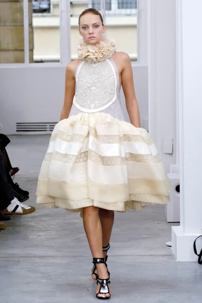 Look 33